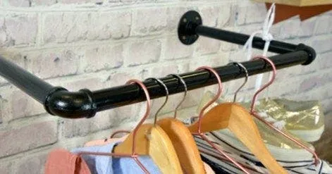 veste sur penderie